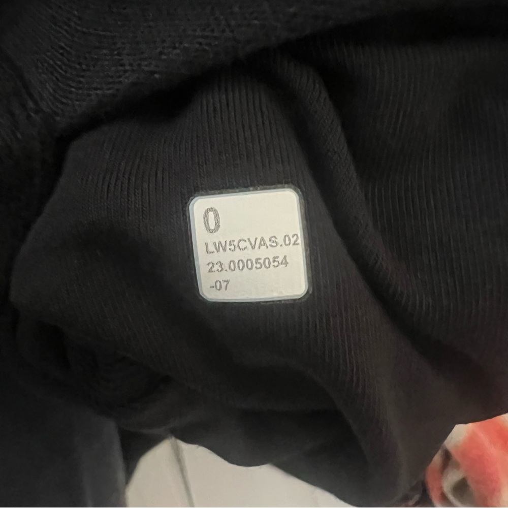 Lululemon Black Scuba Jogger Sweatpants Size 0 With Dance Team Logo Like New - Picture 8 of 11